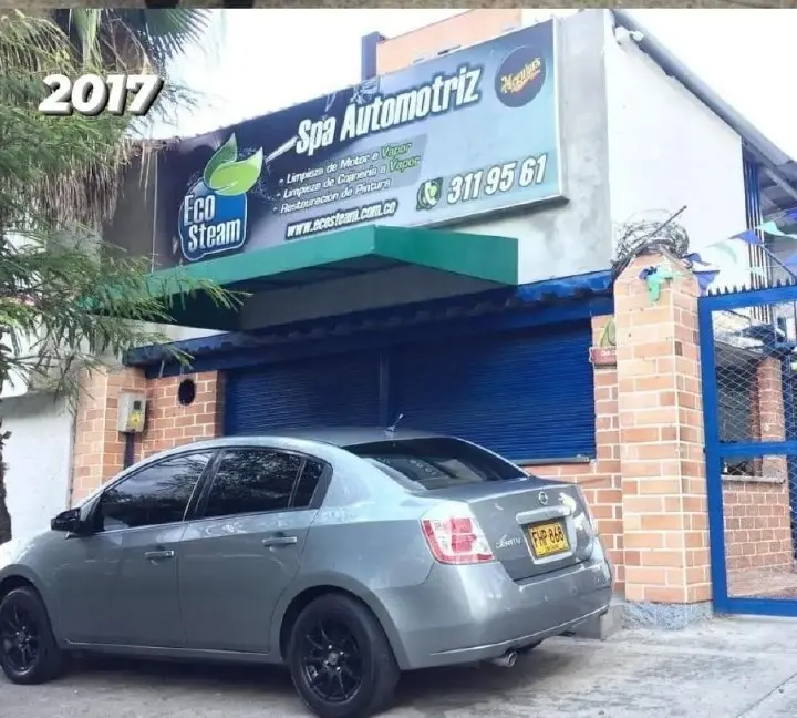 2017: la sede del spa automotriz con su fachada renovada